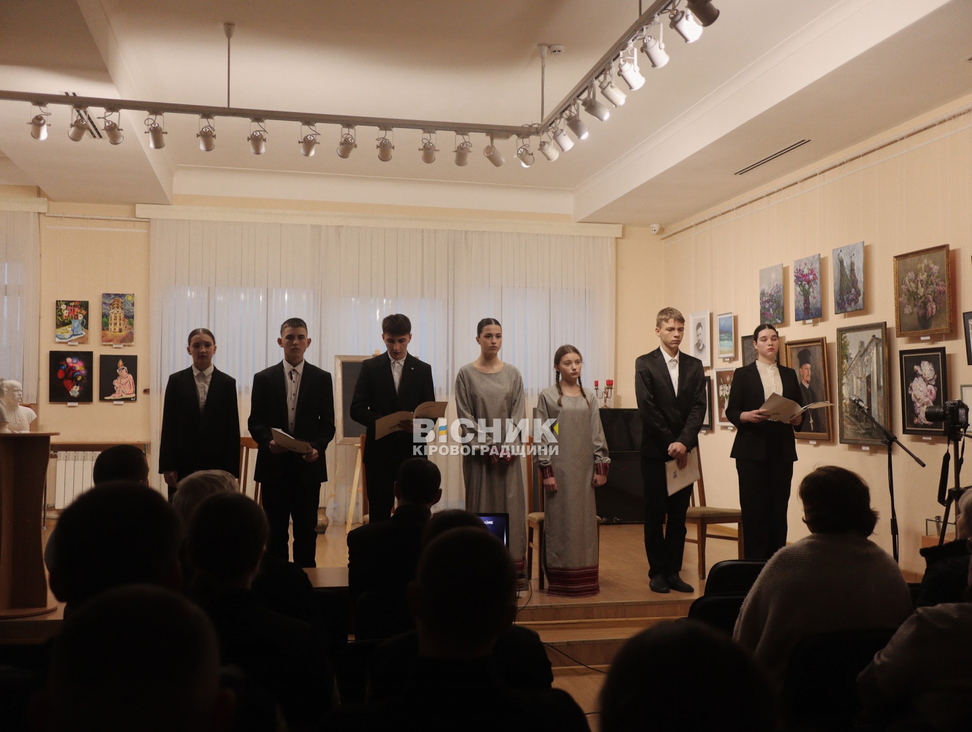 У Кропивницькому представили театралізоване дійство «Час збирати каміння» до Дня пам’яті жертв Голодоморів