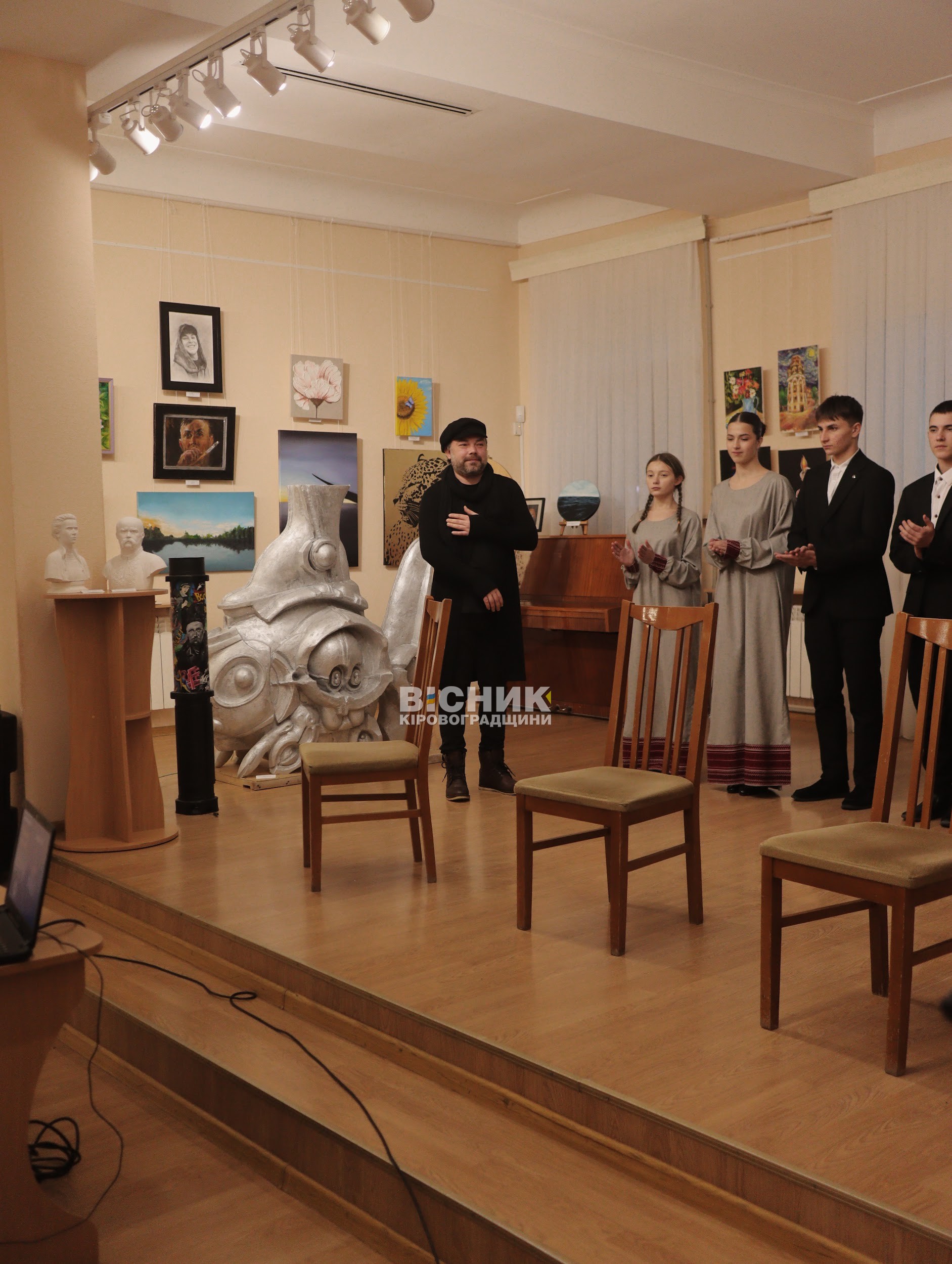 У Кропивницькому представили театралізоване дійство «Час збирати каміння» до Дня пам’яті жертв Голодоморів