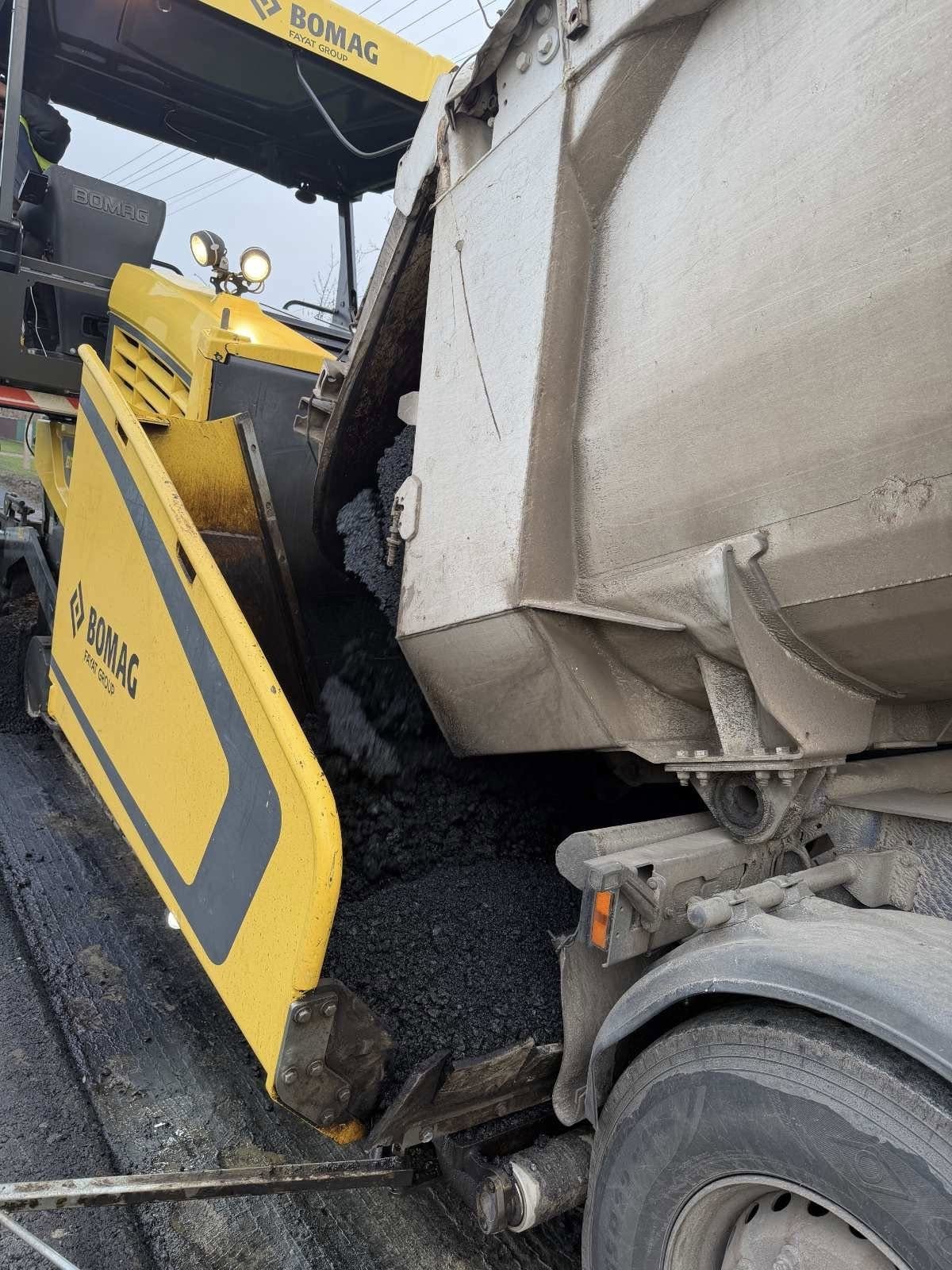 На Кіровоградщині розпочали ремонт аварійної ділянки траси Т-12-18 На Кіровоградщині розпочали ремонт аварійної ділянки траси Т-12-18