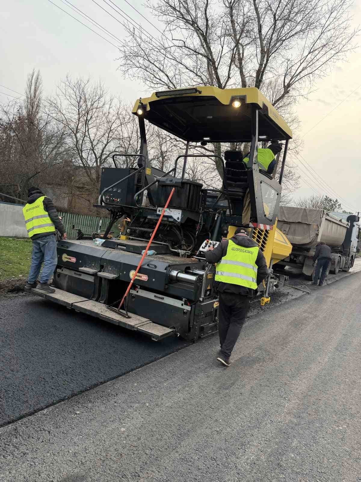 На Кіровоградщині розпочали ремонт аварійної ділянки траси Т-12-18 На Кіровоградщині розпочали ремонт аварійної ділянки траси Т-12-18