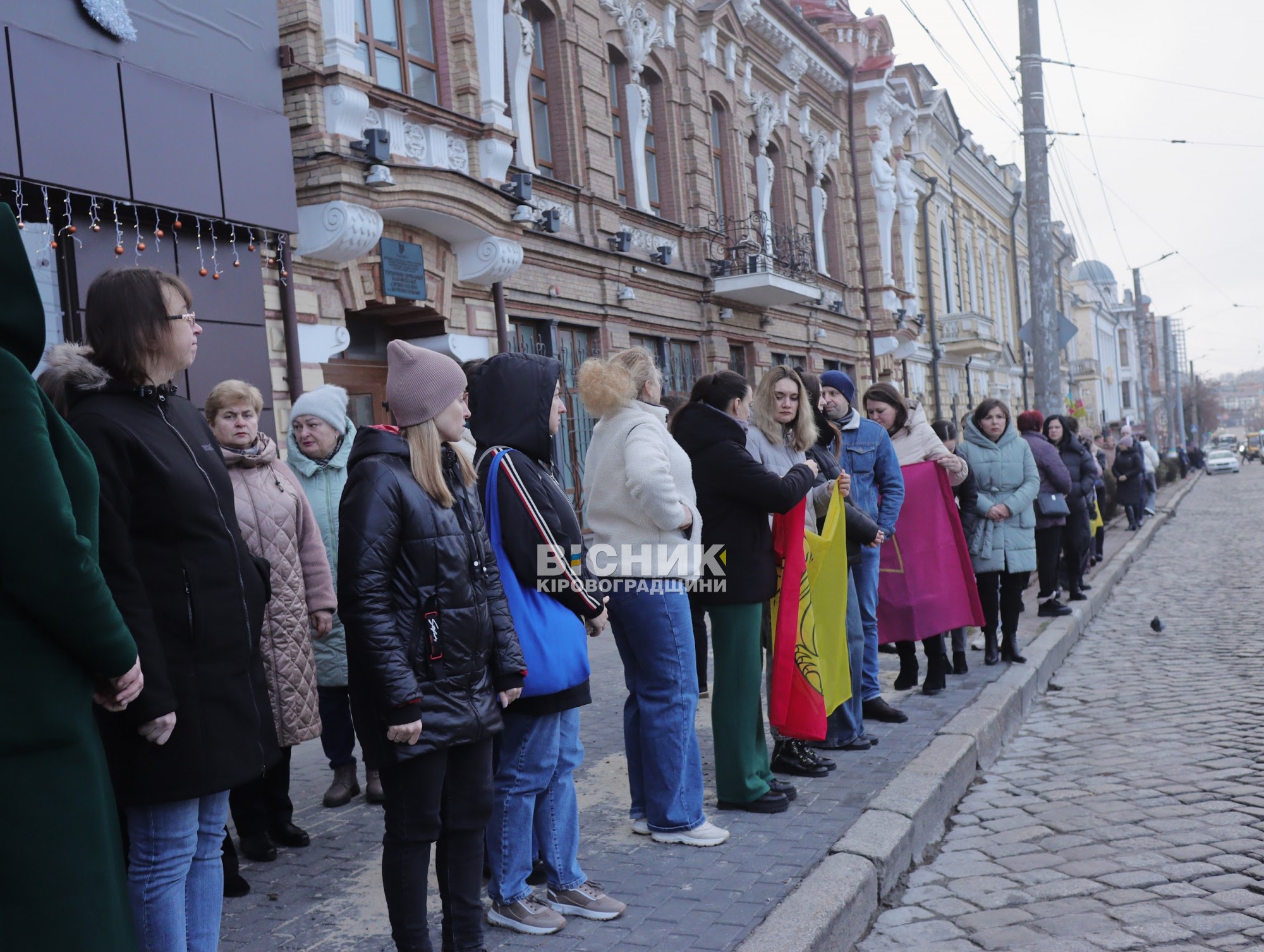 Кропивницький провів в останню путь трьох полеглих захисників