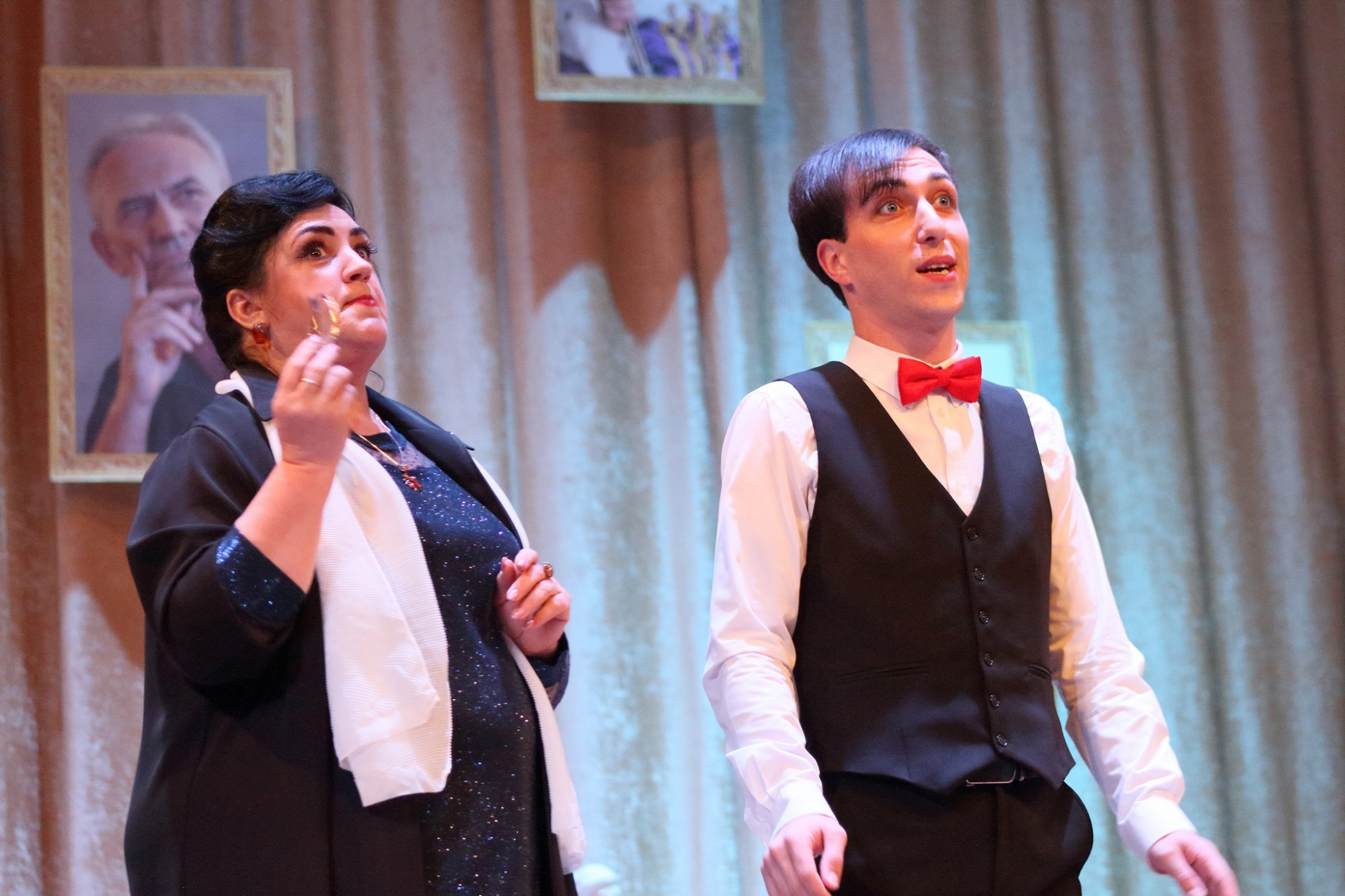 В Олександрії відбулася прем’єра комедії «Квітка, що сміється»