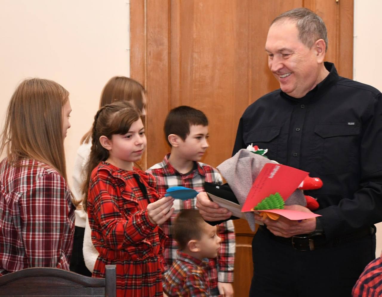 Десять зірочок під одним дахом: родина Дудкіних як підтримка й натхнення Десять зірочок під одним дахом: родина Дудкіних як підтримка й натхнення