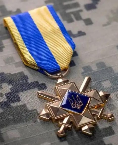 Держава вводить щомісячні виплати для героїв із бойовими нагородами