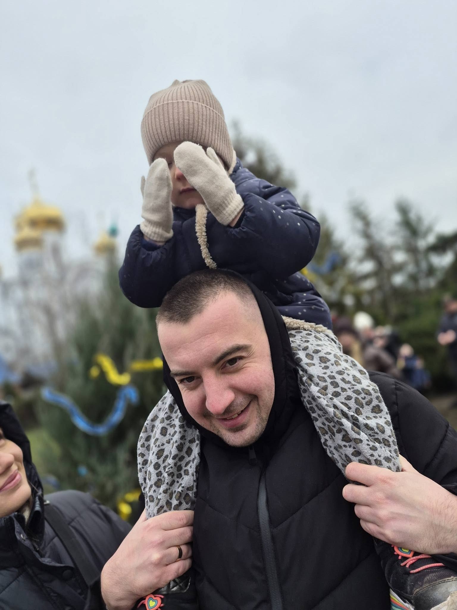 В Олександрівці прикрасили «Ялинку Перемоги» В Олександрівці прикрасили «Ялинку Перемоги»