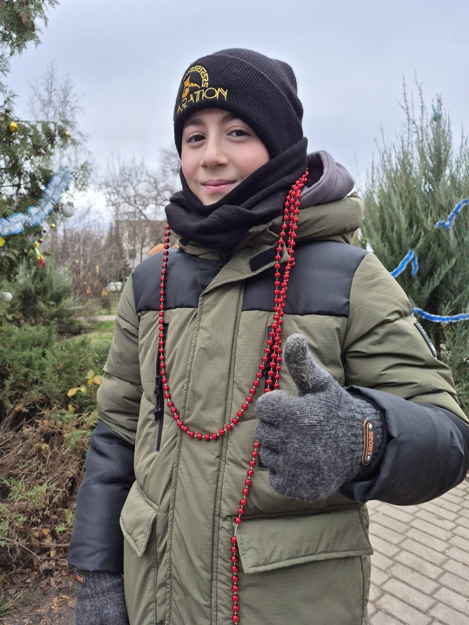 В Олександрівці прикрасили «Ялинку Перемоги» В Олександрівці прикрасили «Ялинку Перемоги»