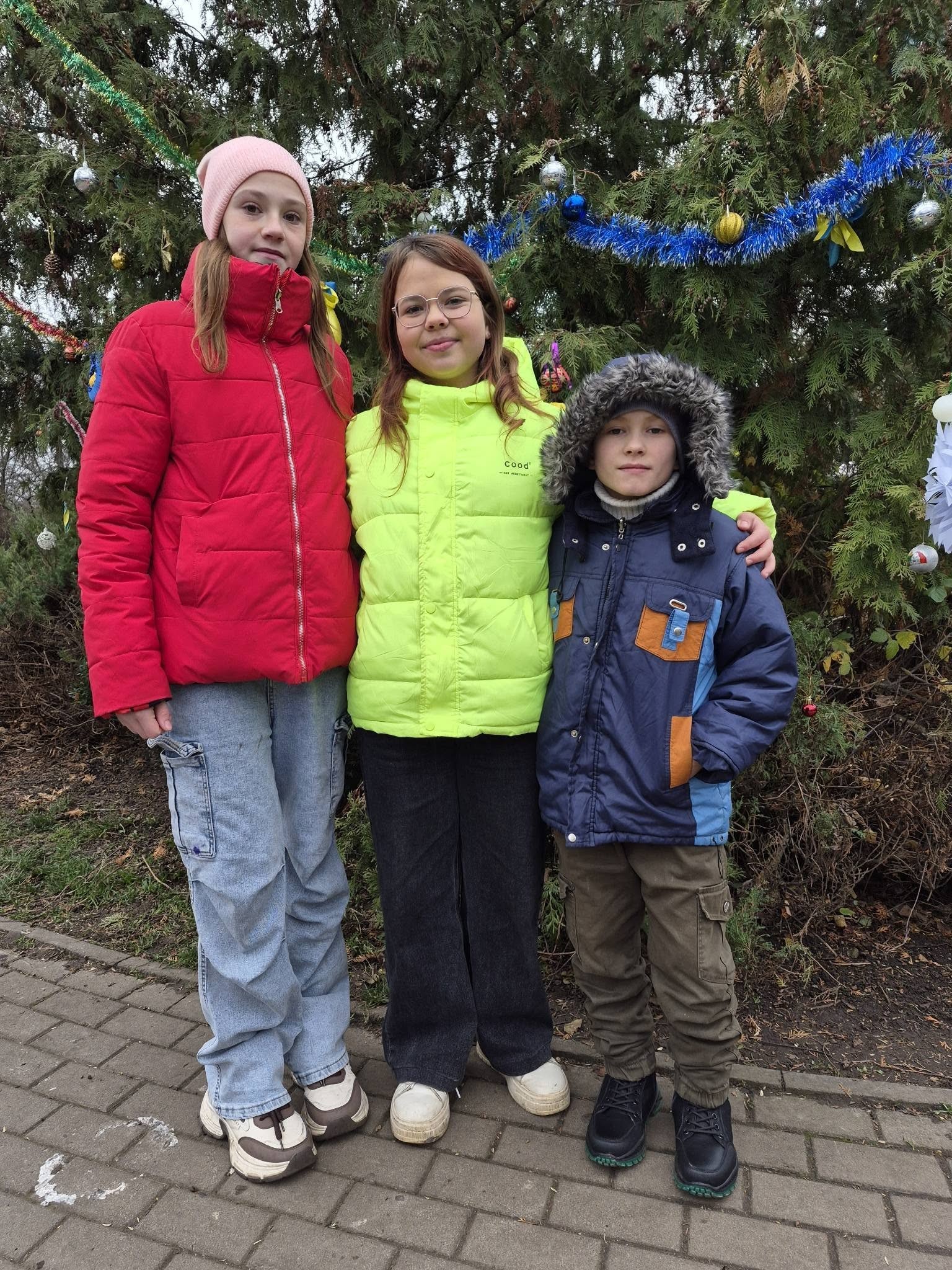 В Олександрівці прикрасили «Ялинку Перемоги» В Олександрівці прикрасили «Ялинку Перемоги»