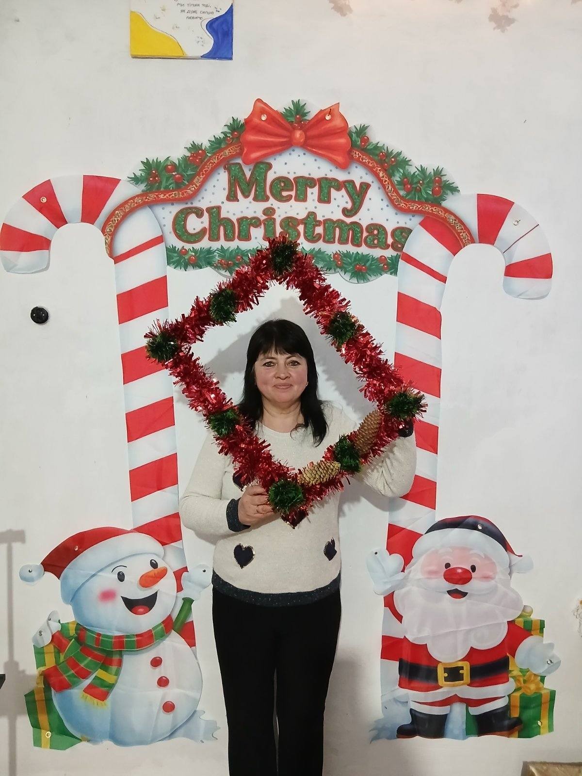 «Святий Миколай у Нагірне завітай!» — свято просто неба подарувало казку дітям