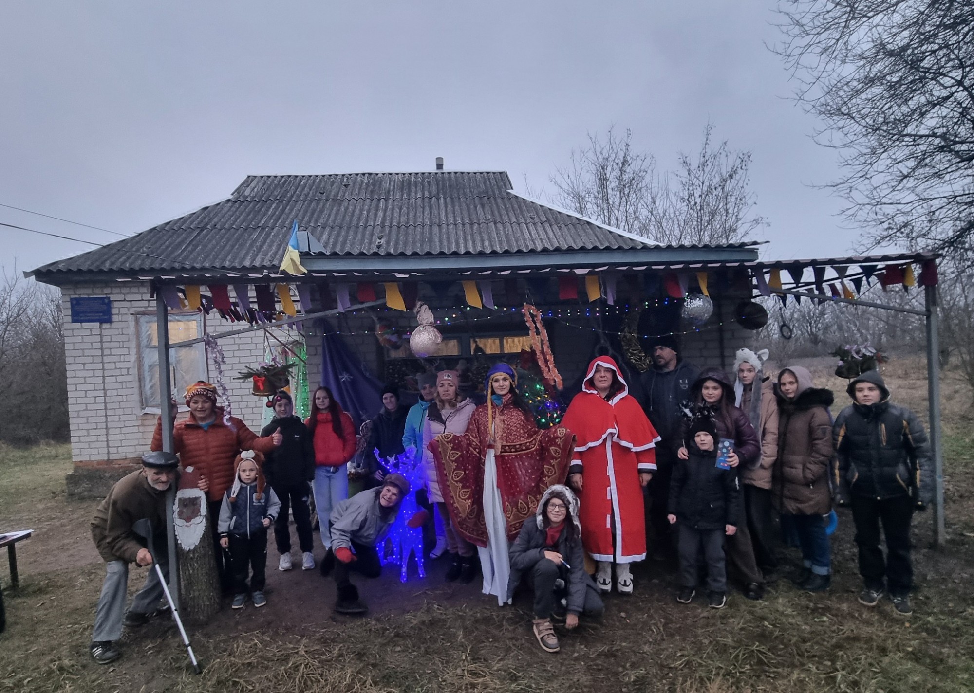«Святий Миколай у Нагірне завітай!» — свято просто неба подарувало казку дітям