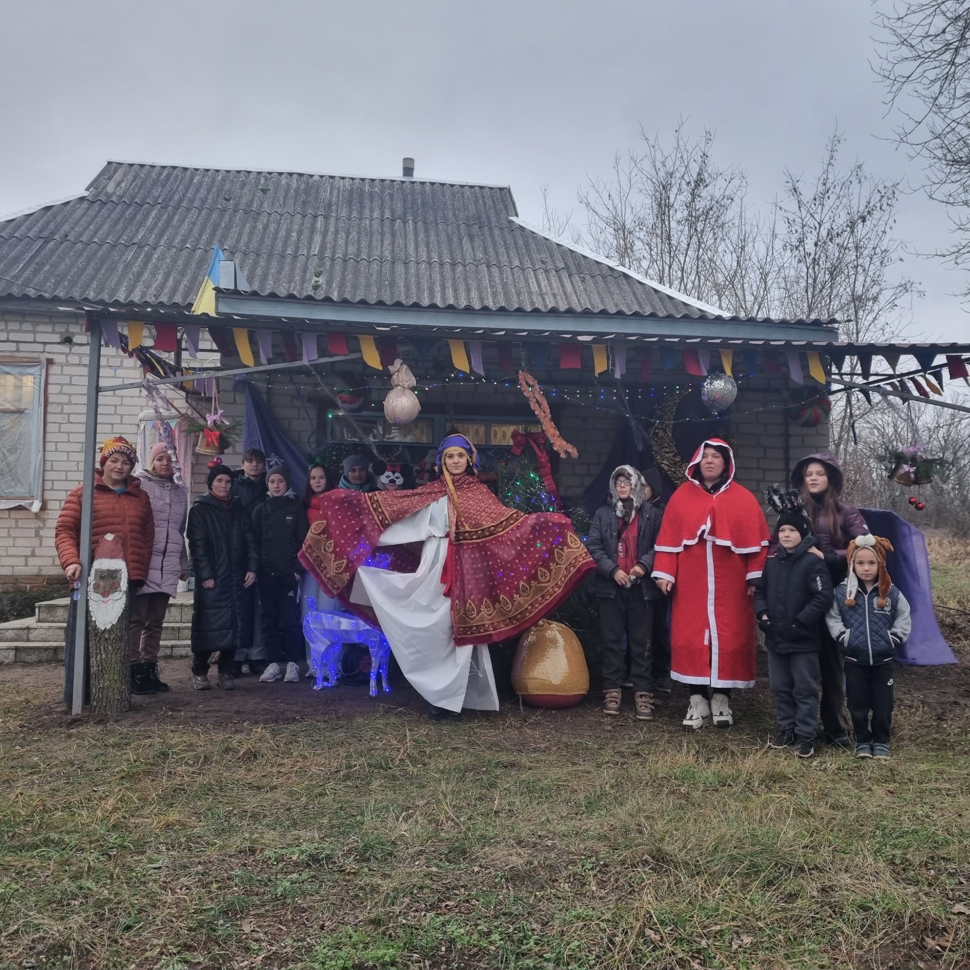 «Святий Миколай у Нагірне завітай!» — свято просто неба подарувало казку дітям