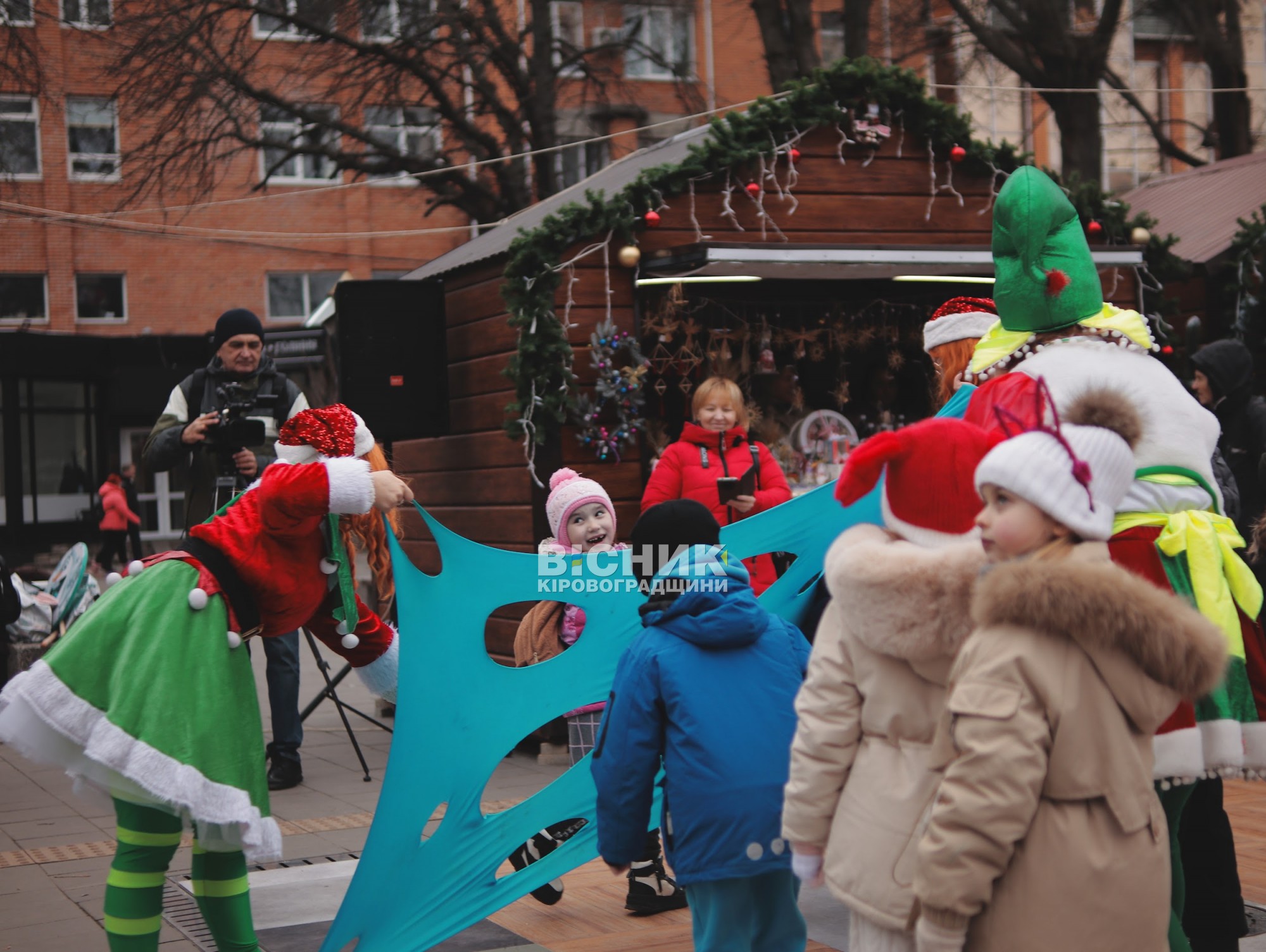 У Кропивницькому провели святкову програму для дітей до Дня Святого Миколая У Кропивницькому провели святкову програму для дітей до Дня Святого Миколая