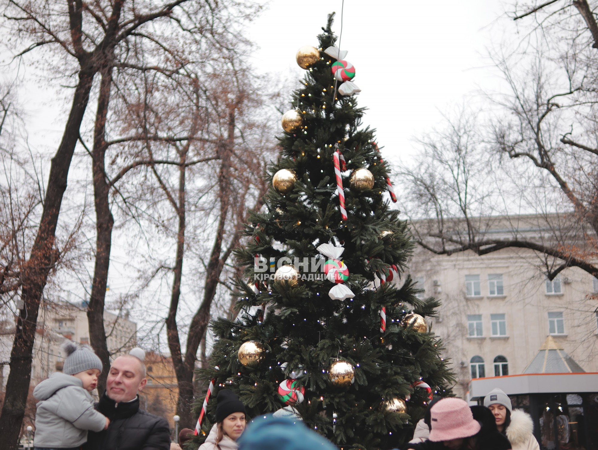У Кропивницькому провели святкову програму для дітей до Дня Святого Миколая У Кропивницькому провели святкову програму для дітей до Дня Святого Миколая