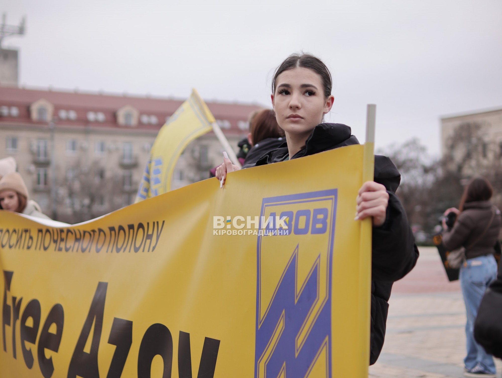 Кропивницький долучився до автопробігу на підтримку військовополонених Кропивницький долучився до автопробігу на підтримку військовополонених
