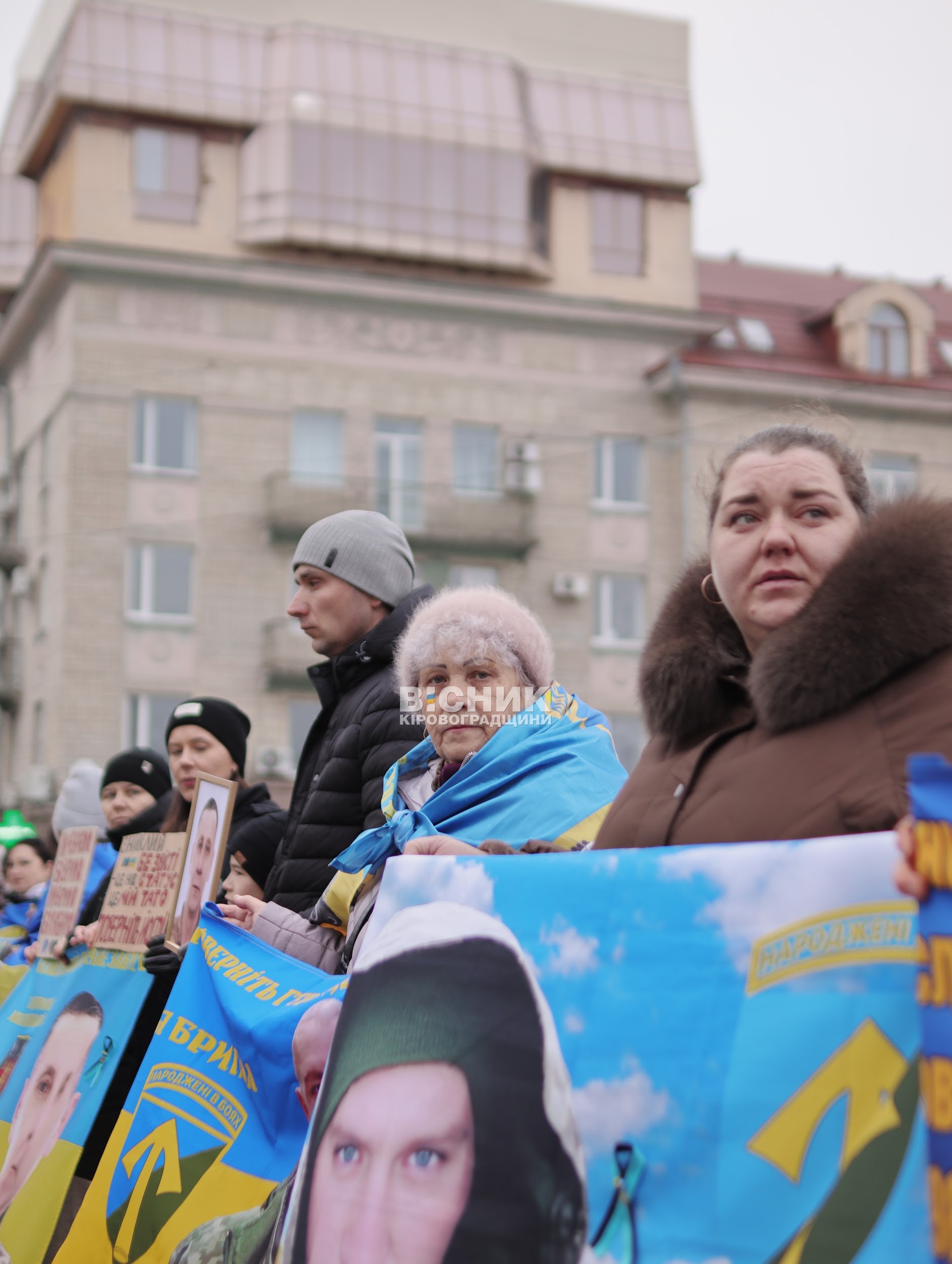 Кропивницький долучився до автопробігу на підтримку військовополонених Кропивницький долучився до автопробігу на підтримку військовополонених