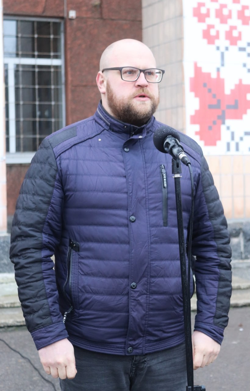 Світловодськ попрощався із загиблим захисником Михайлом Плахотним Світловодськ попрощався із загиблим захисником Михайлом Плахотним