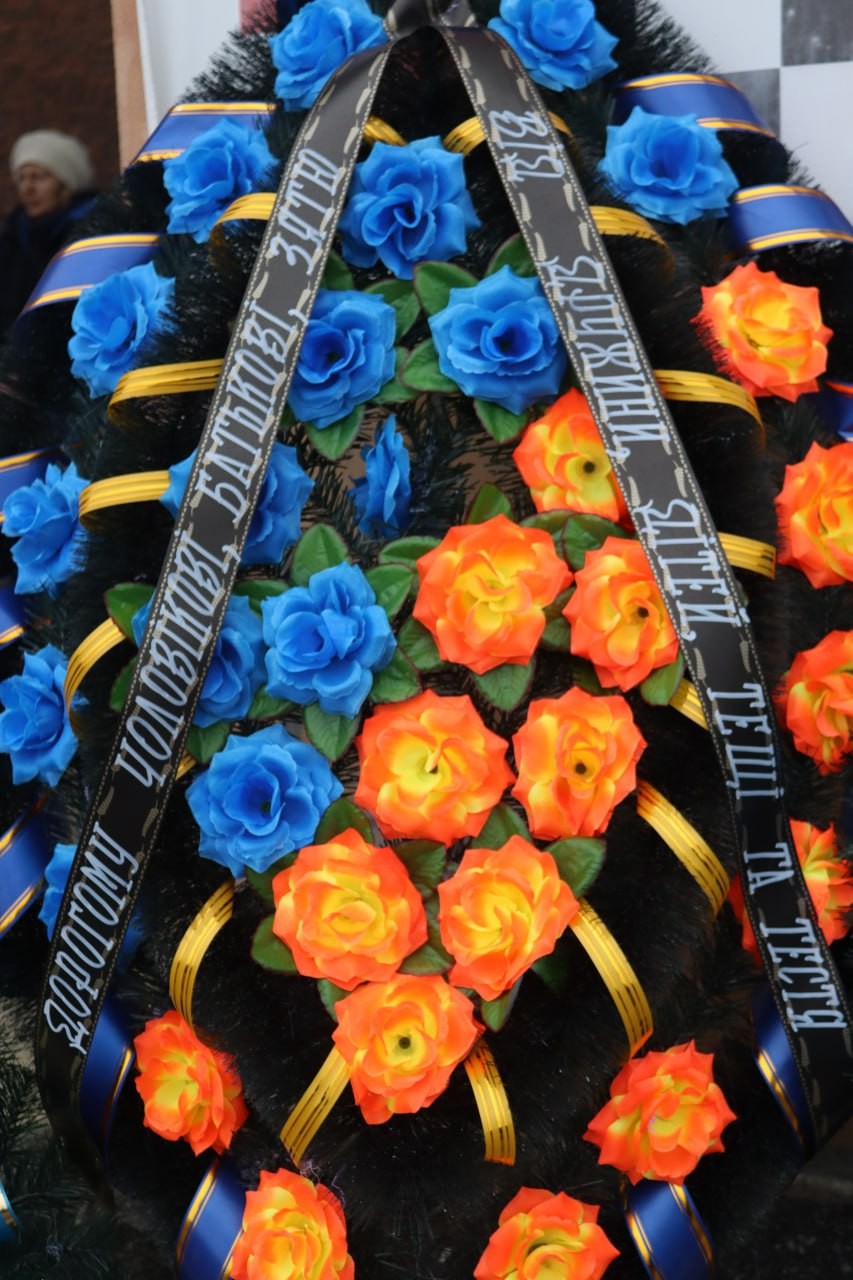 Світловодськ попрощався із загиблим захисником Михайлом Плахотним Світловодськ попрощався із загиблим захисником Михайлом Плахотним