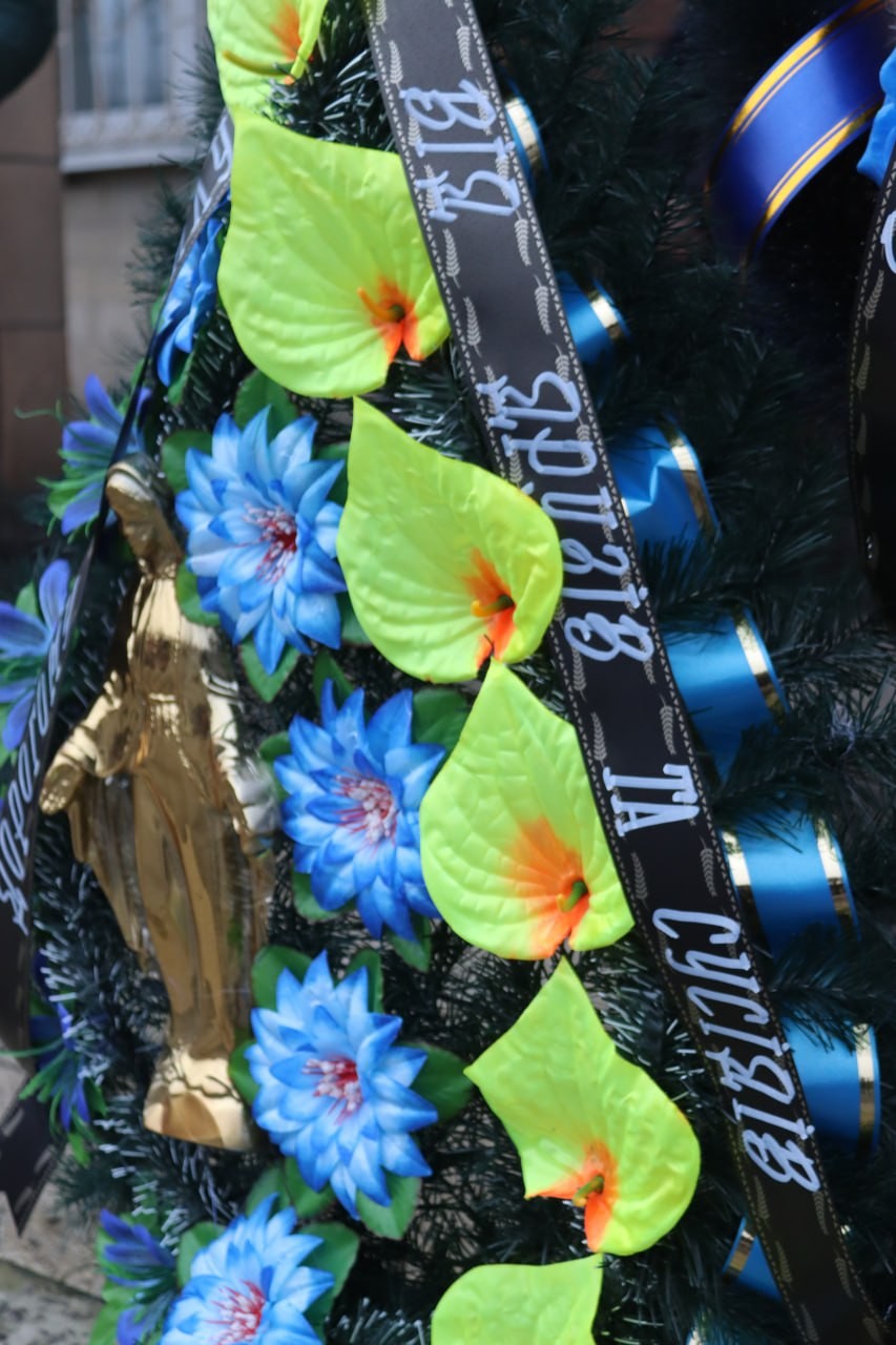 Світловодськ попрощався із загиблим захисником Михайлом Плахотним Світловодськ попрощався із загиблим захисником Михайлом Плахотним