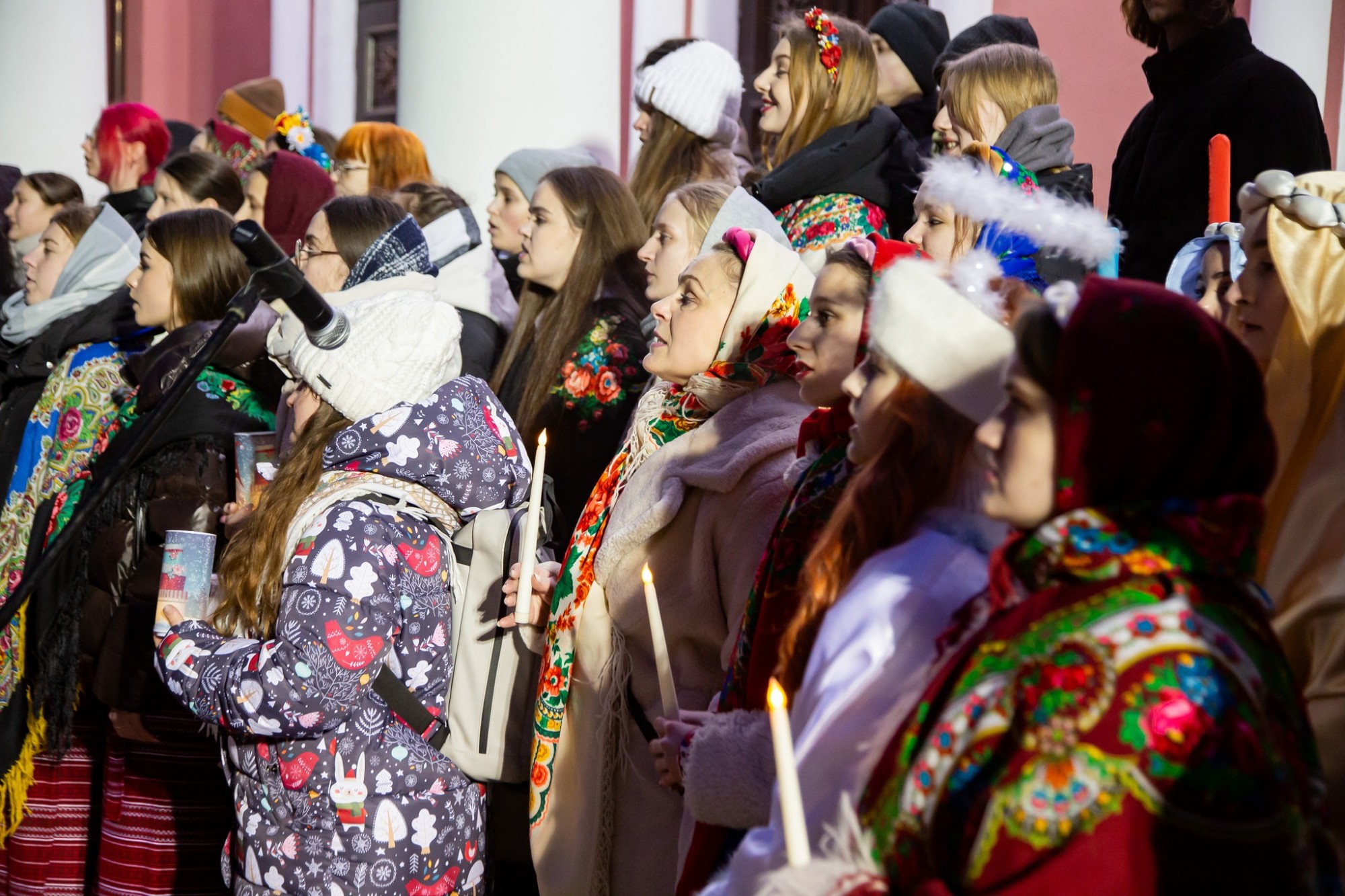 Хода світла і надії: різдвяна коляда в Кропивницькому на підтримку захисників Хода світла і надії: різдвяна коляда в Кропивницькому на підтримку захисників