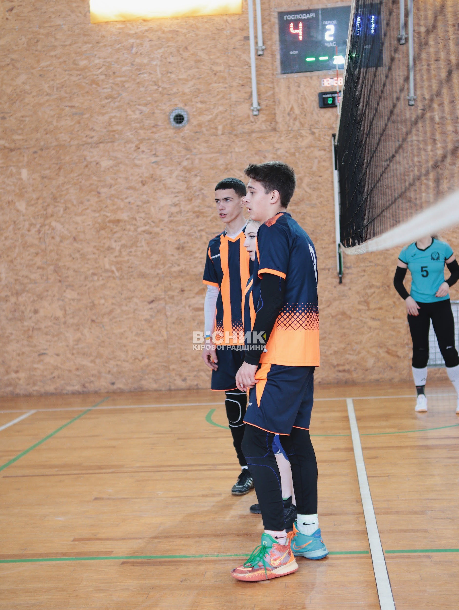 «Різдвяний турнір»: аматорський волейбольний марафон «Різдвяний турнір»: аматорський волейбольний марафон