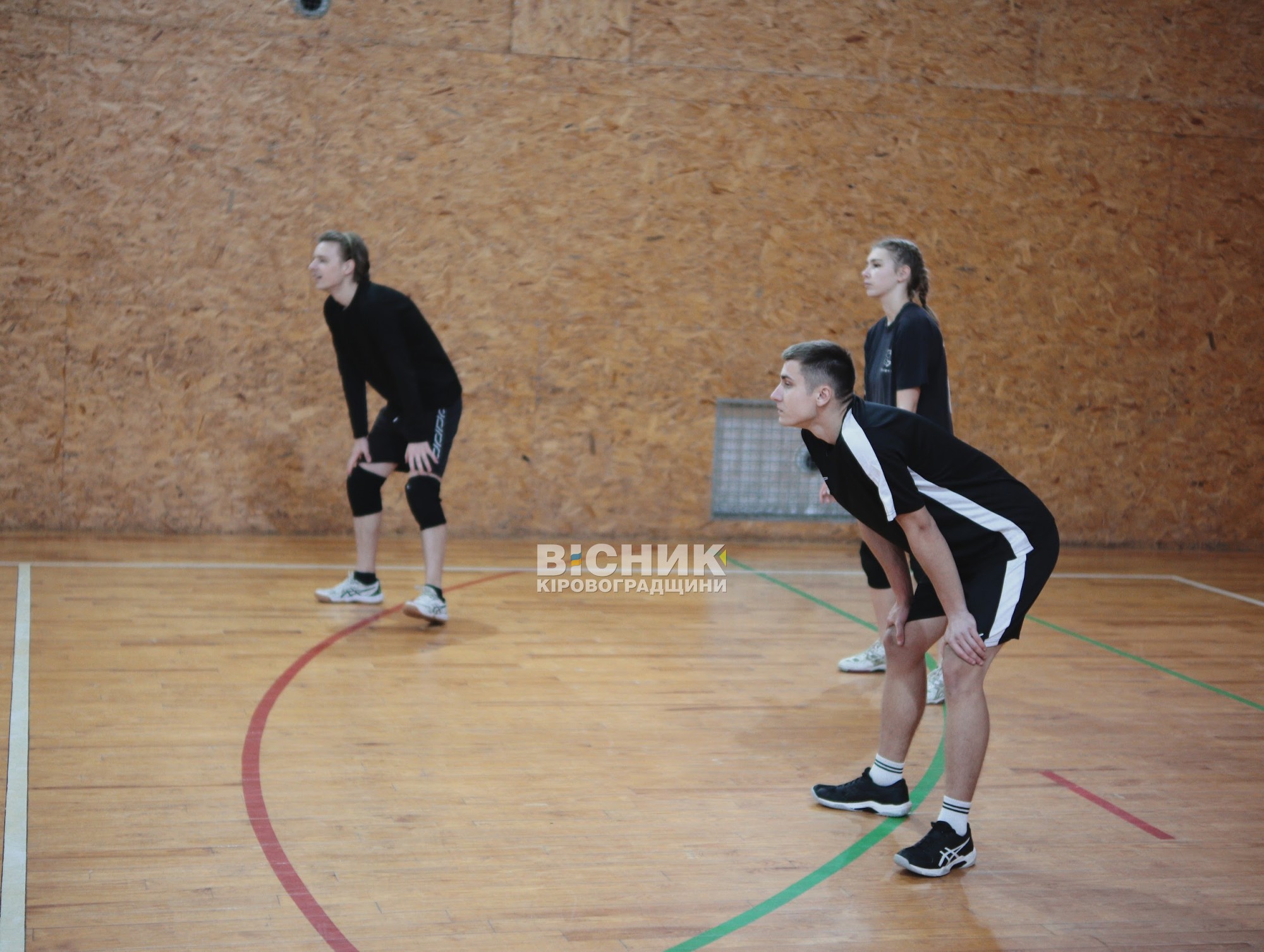 «Різдвяний турнір»: аматорський волейбольний марафон «Різдвяний турнір»: аматорський волейбольний марафон