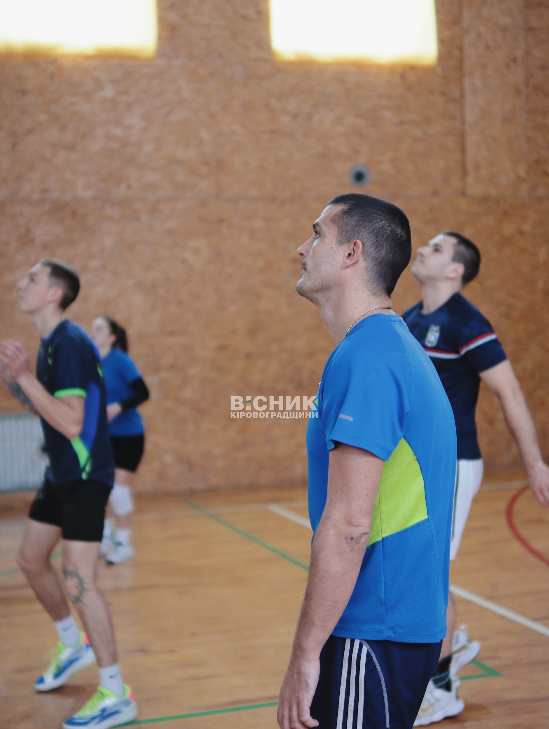 «Різдвяний турнір»: аматорський волейбольний марафон «Різдвяний турнір»: аматорський волейбольний марафон