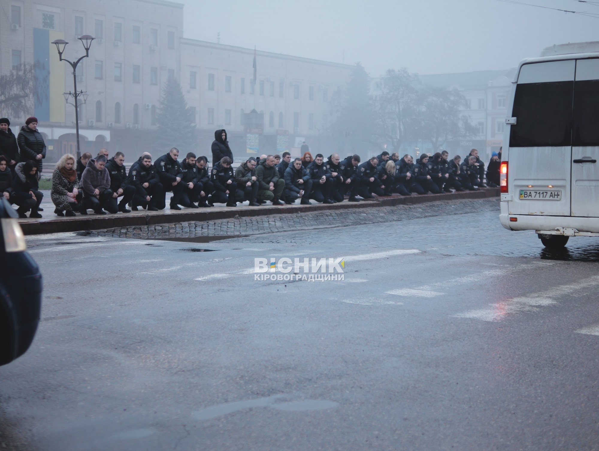 У Кропивницькому попрощалися з чотирма захисниками України У Кропивницькому попрощалися з чотирма захисниками України