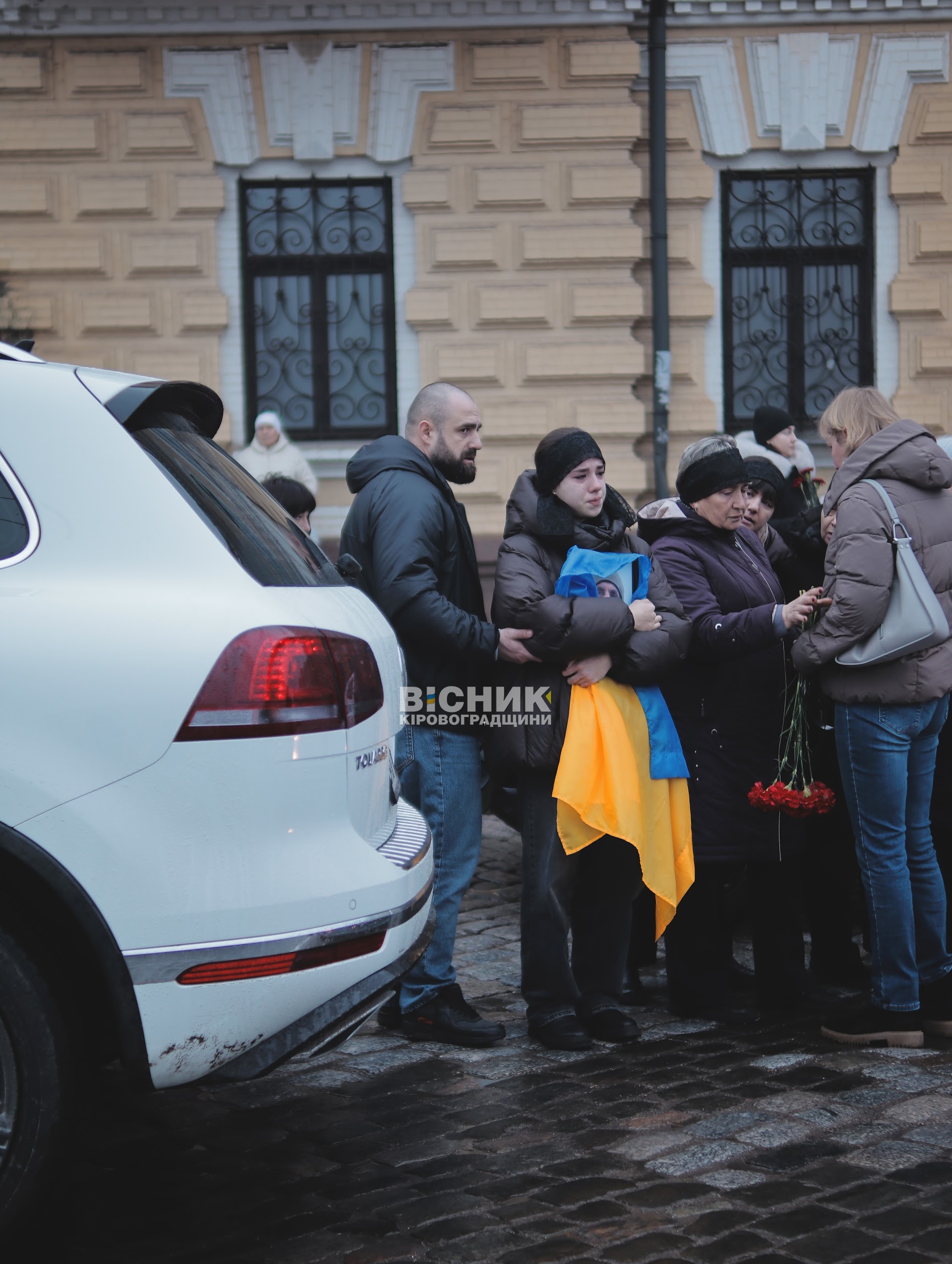 У Кропивницькому попрощалися з чотирма захисниками України У Кропивницькому попрощалися з чотирма захисниками України