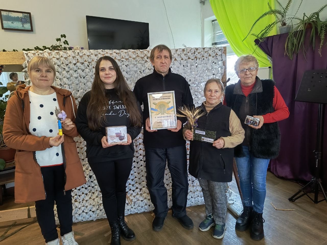 Три роки «Теплої справи»: від шести ініціаторів до сотні небайдужих Три роки «Теплої справи»: від шести ініціаторів до сотні небайдужих