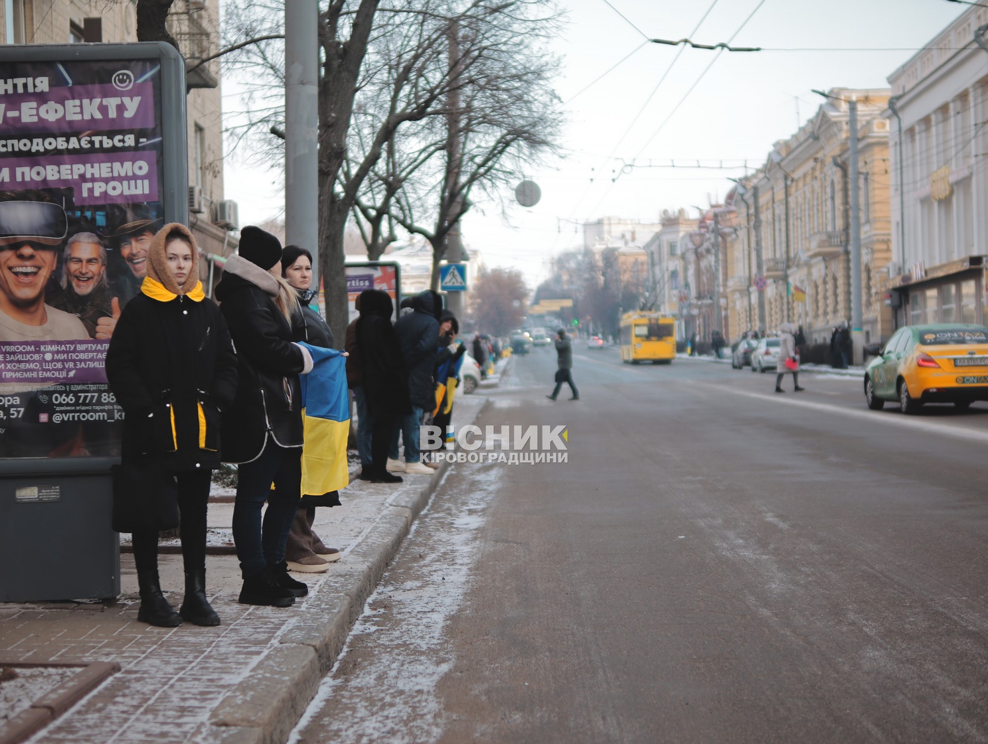 У центрі Кропивницького відбулася церемонія прощання з двома бійцями