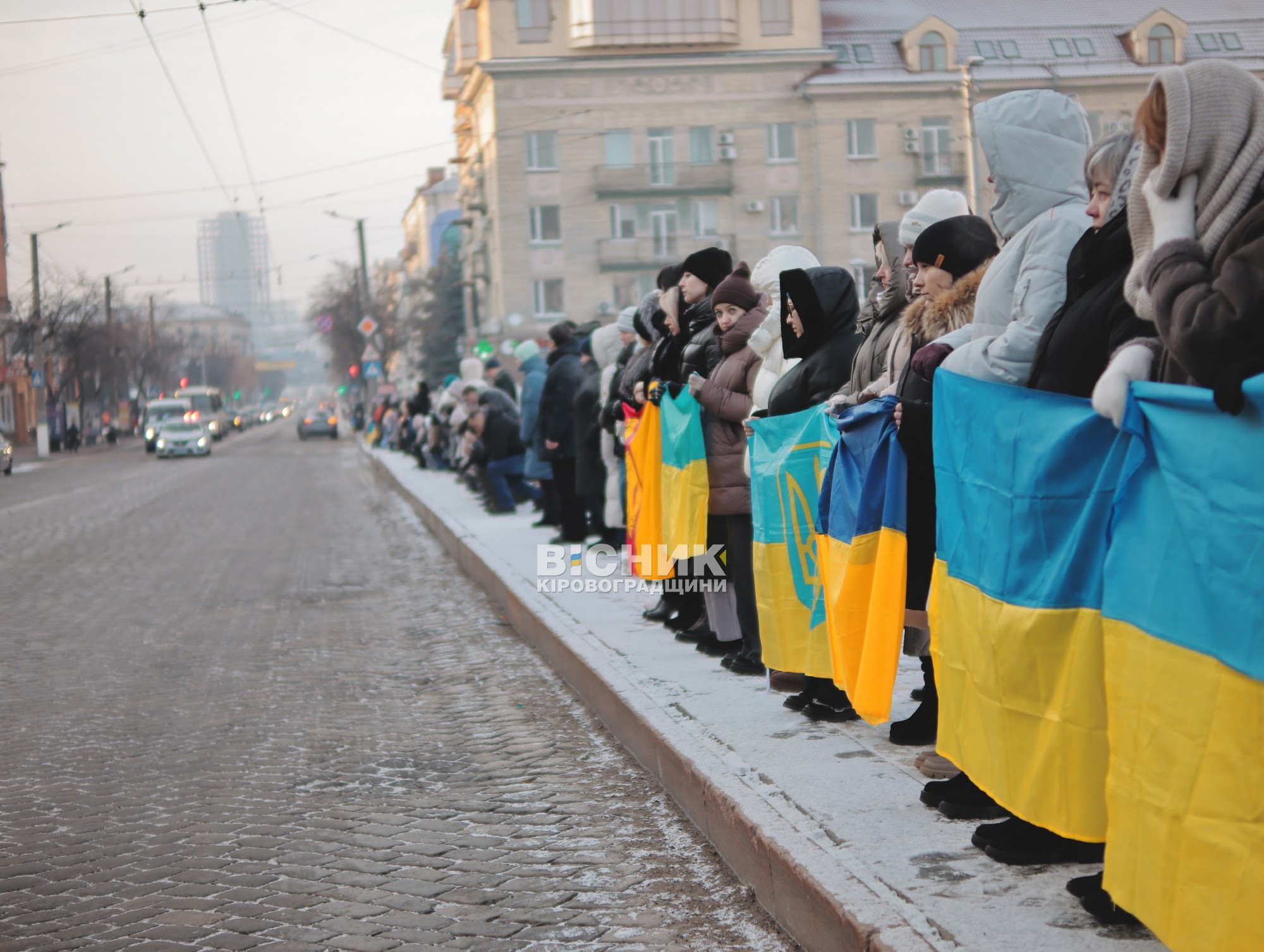 У центрі Кропивницького відбулася церемонія прощання з двома бійцями