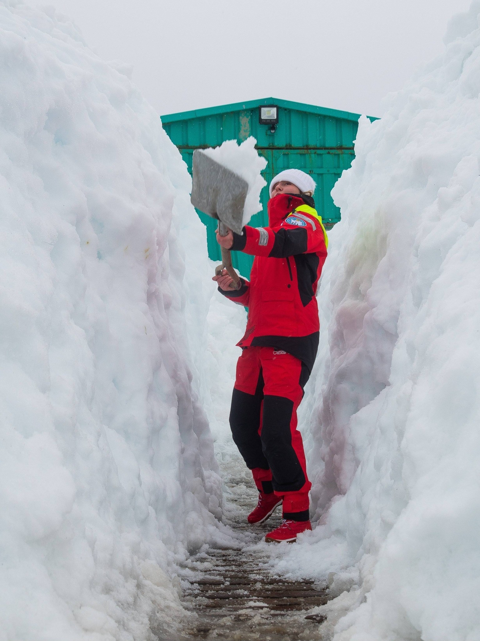 Метеорологиня Анжеліка Ганчук стала першою жінкою-керівницею антарктичній експедиції