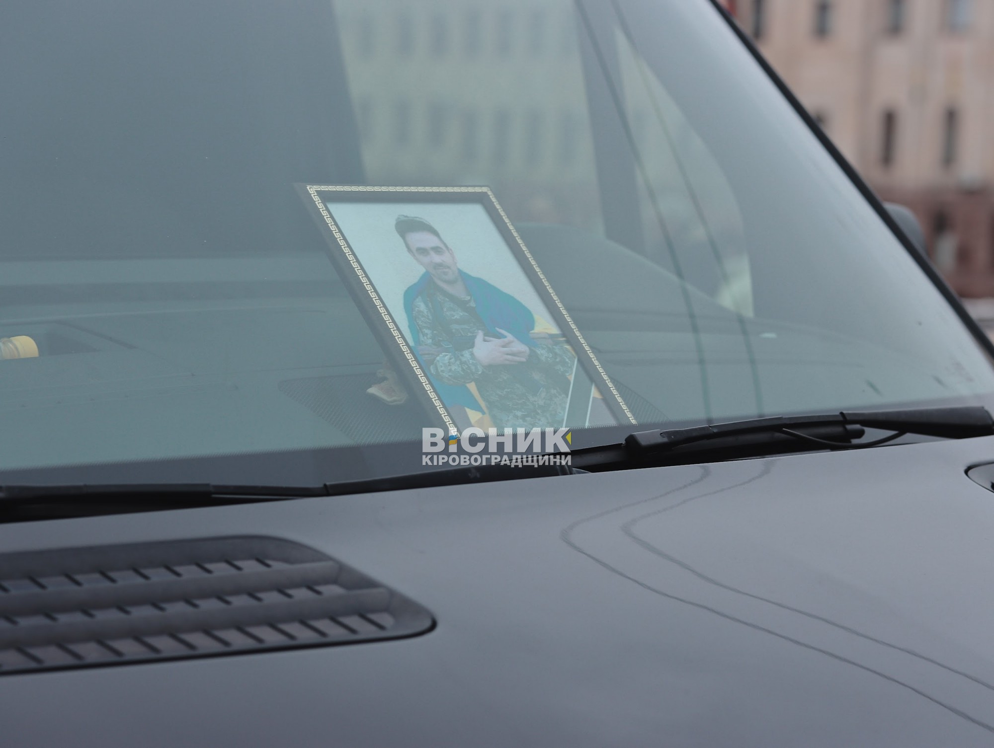 Кропивницький попрощався з п’ятьма захисниками України Кропивницький попрощався з п’ятьма захисниками України