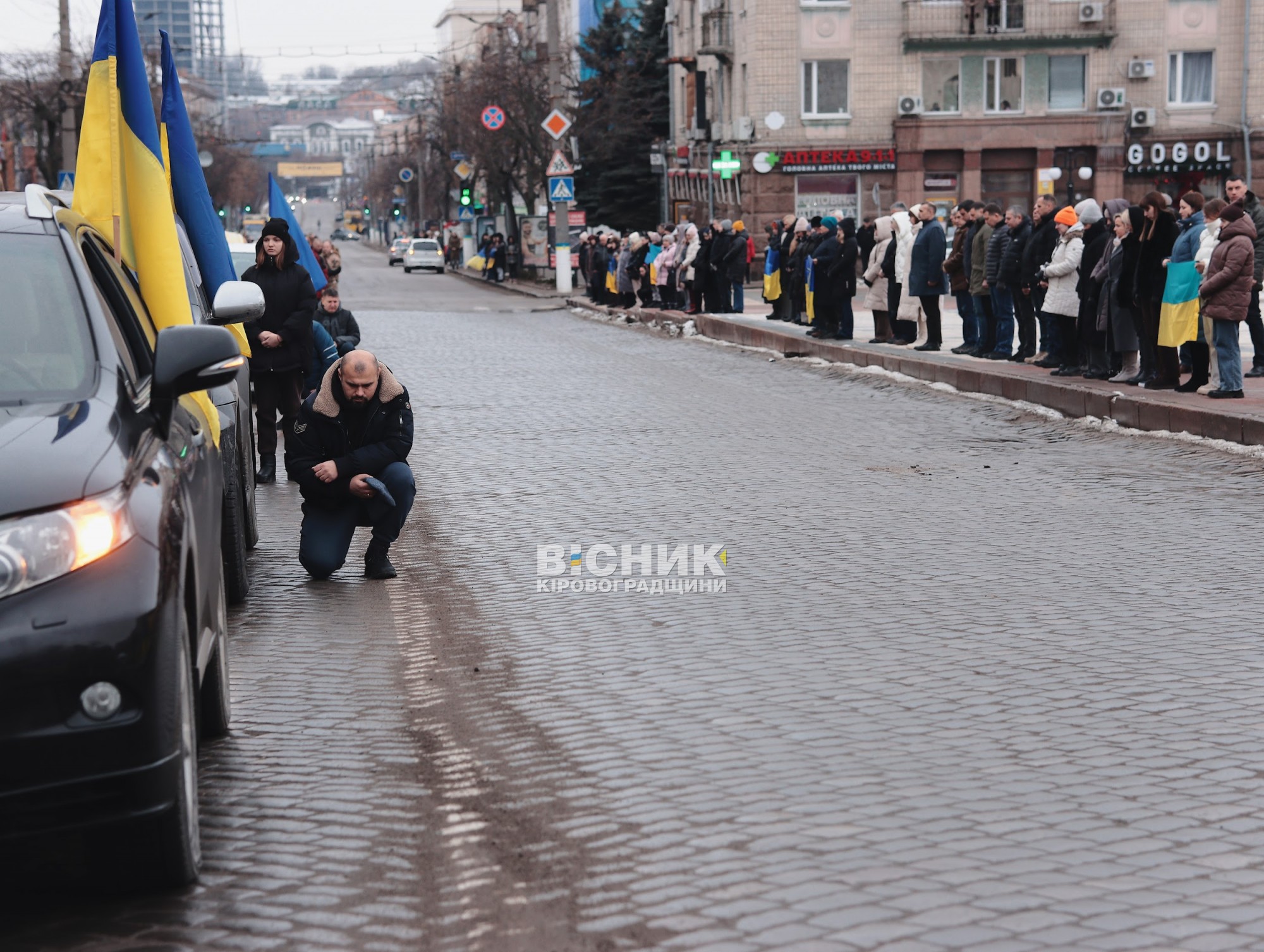 Кропивницький попрощався з п’ятьма захисниками України Кропивницький попрощався з п’ятьма захисниками України