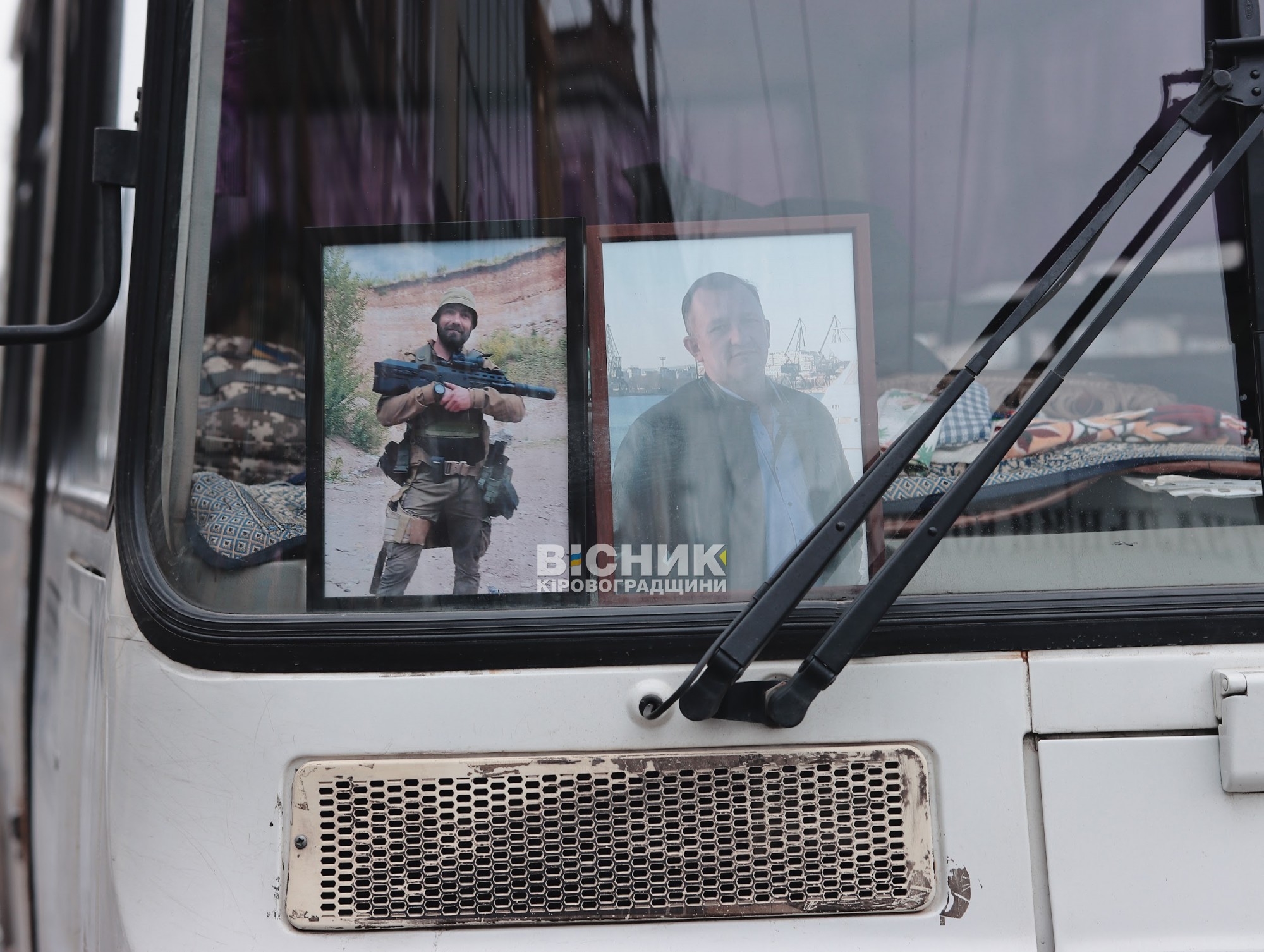 Кропивницький попрощався з п’ятьма захисниками України Кропивницький попрощався з п’ятьма захисниками України