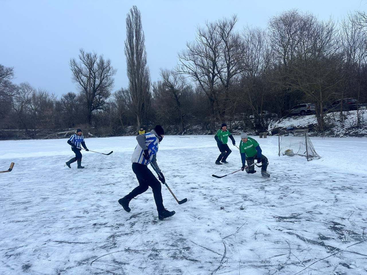 Хокейний турнір у Ясинуватці на Кубок пам'яті Героя України Юліана Ступака
