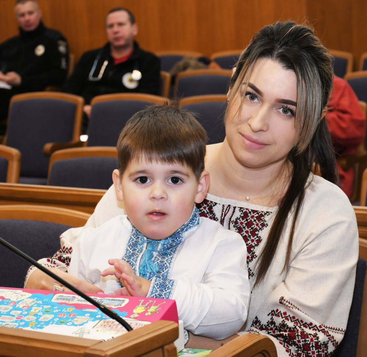Родинам загиблих захисників з Кіровоградщини вручили державні нагороди