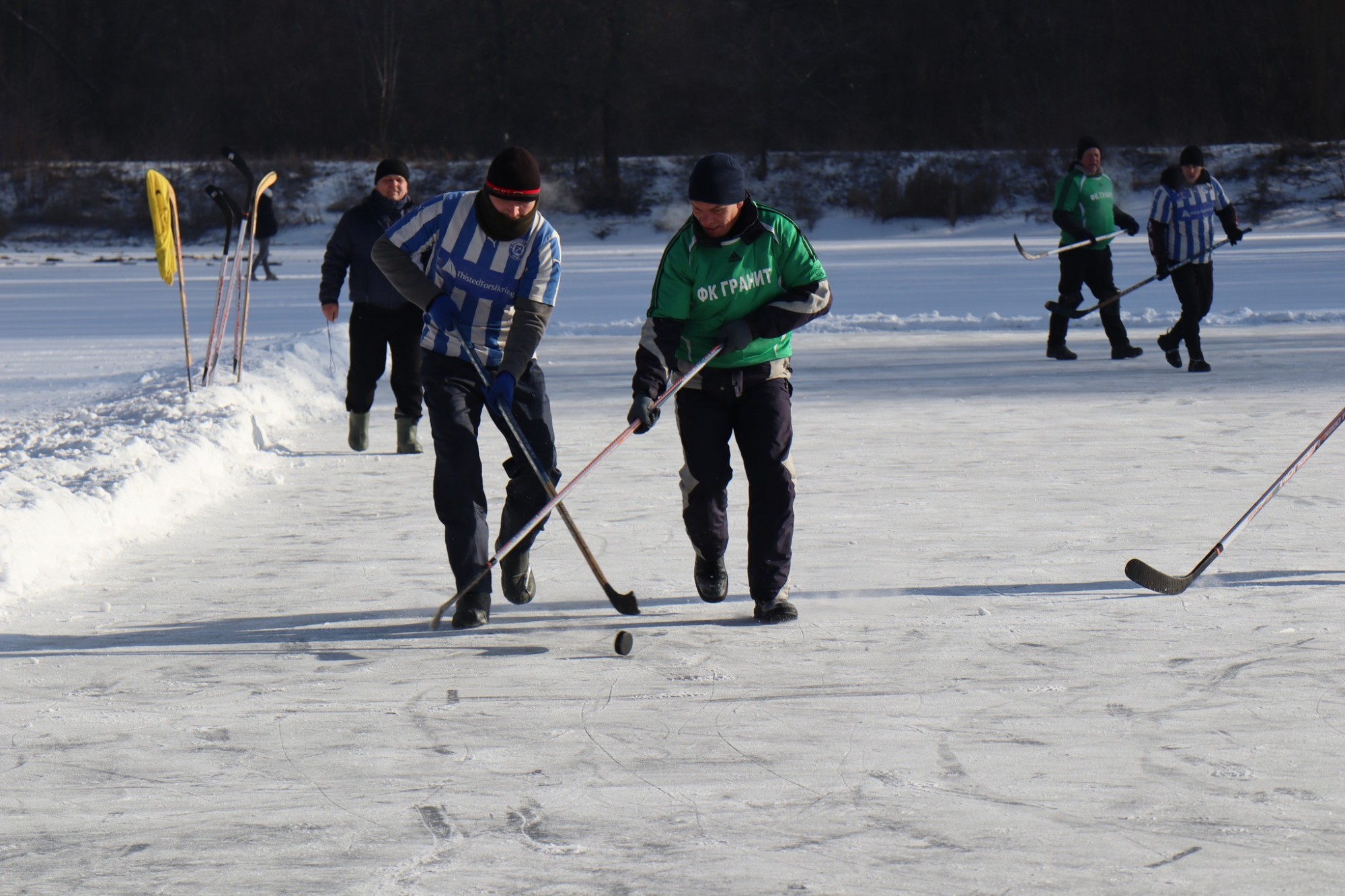 В Онуфріївці відбувся благодійний хокейний турнір