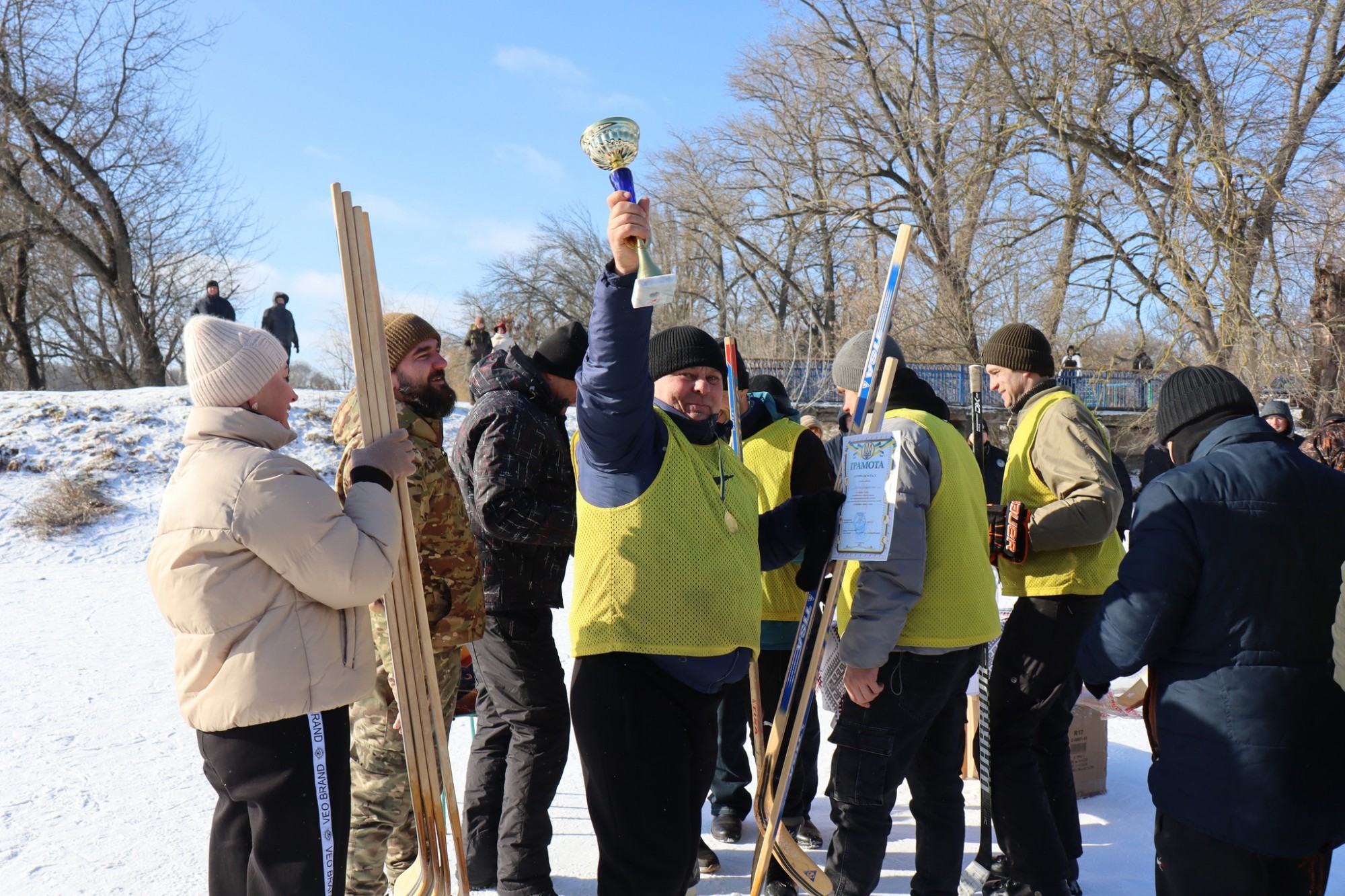 В Онуфріївці відбувся благодійний хокейний турнір