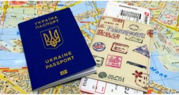 ЄС змінює умови безвізу з кінця 2026 року: обов'язкові електронна авторизація та сплата збору