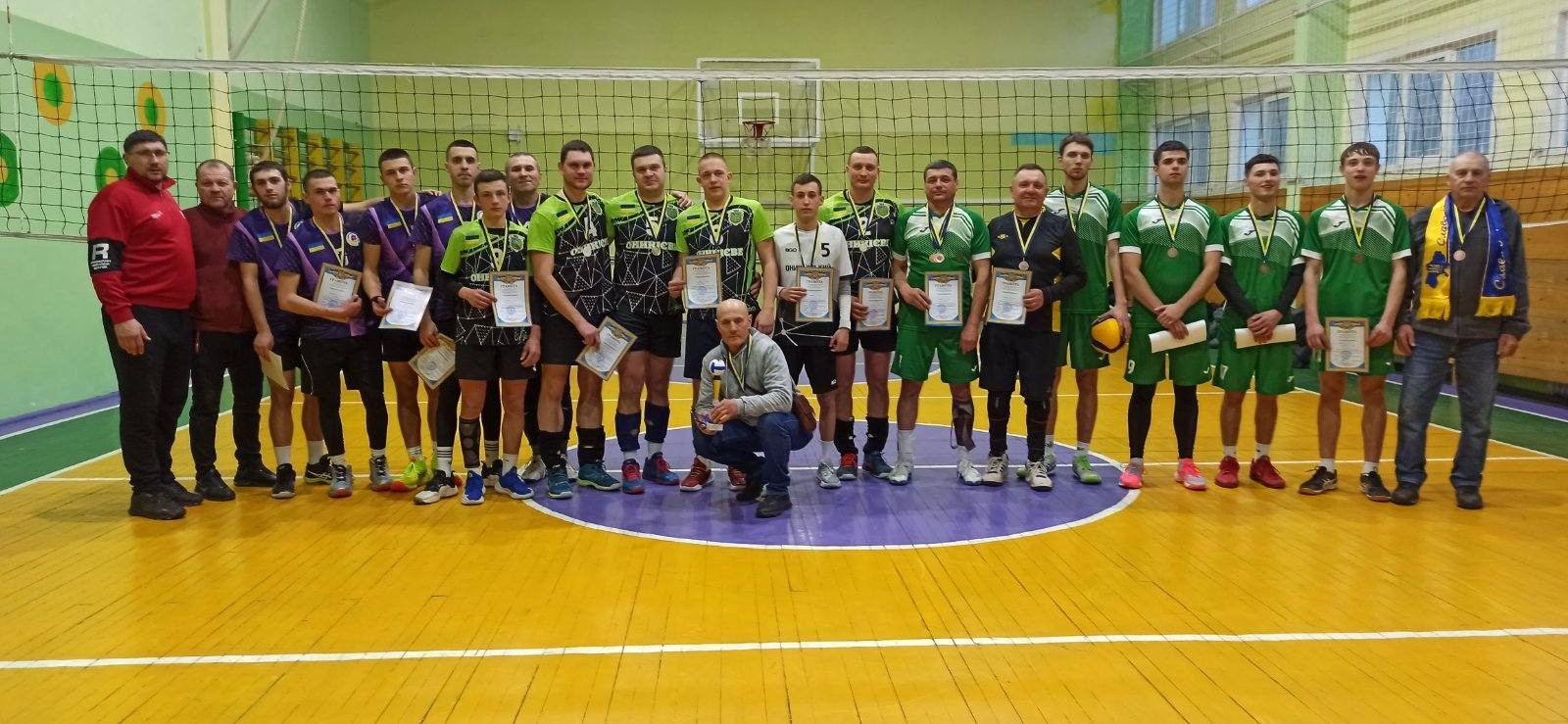 Обласні спортивні ігри серед громад області стартували з чоловічого волейболу