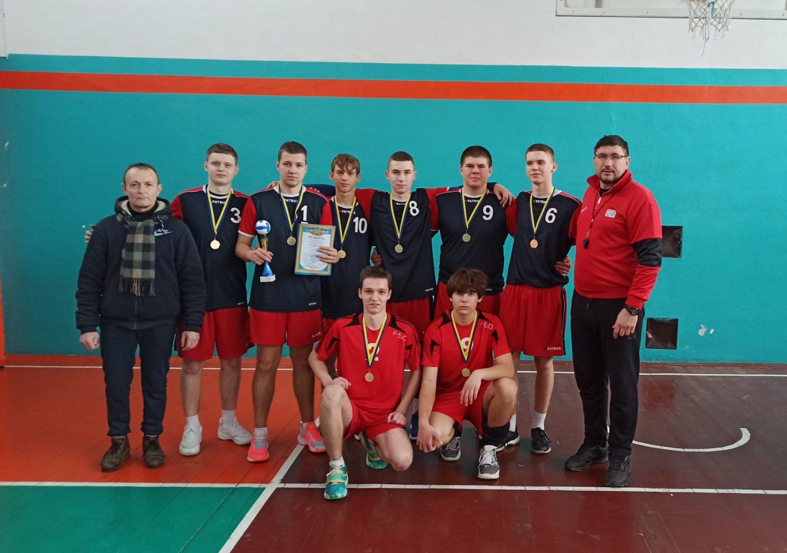 Обласні спортивні ігри серед громад області стартували з чоловічого волейболу