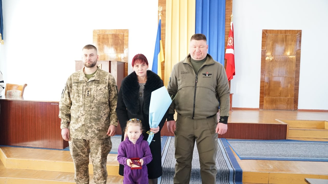 На Кіровоградщині вручили державні нагороди родинам загиблих захисників