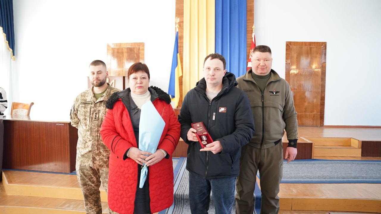 На Кіровоградщині вручили державні нагороди родинам загиблих захисників