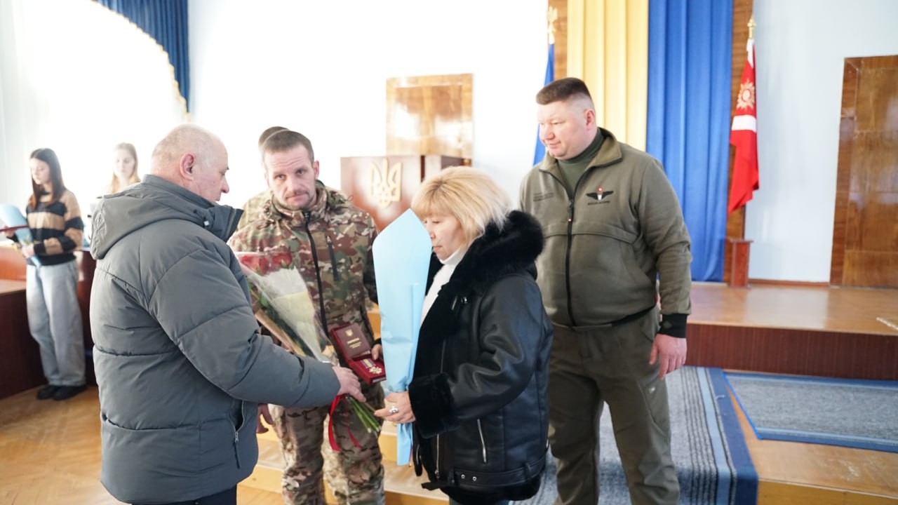 На Кіровоградщині вручили державні нагороди родинам загиблих захисників