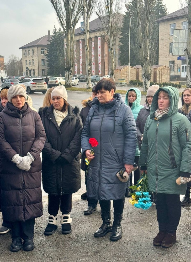 У Світловодську вшанували пам'ять журналіста і політика Вадима Бойка У Світловодську вшанували пам'ять журналіста і політика Вадима Бойка
