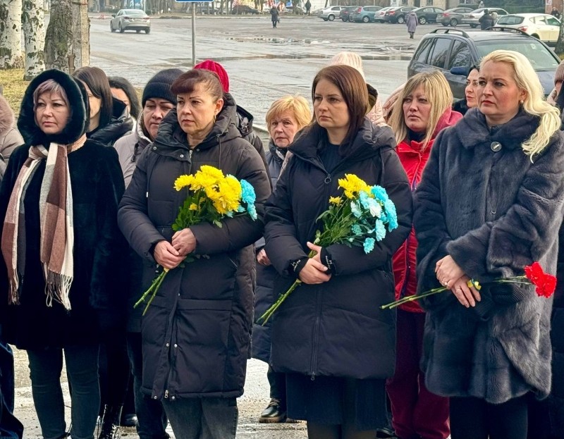 У Світловодську вшанували пам'ять журналіста і політика Вадима Бойка У Світловодську вшанували пам'ять журналіста і політика Вадима Бойка