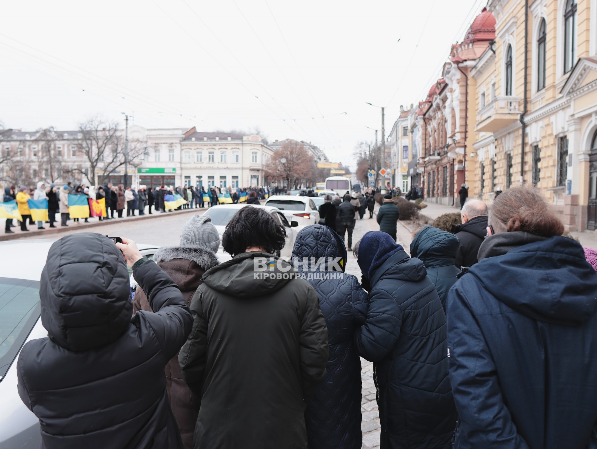 У Кропивницькому попрощалися із двома військовослужбовцями