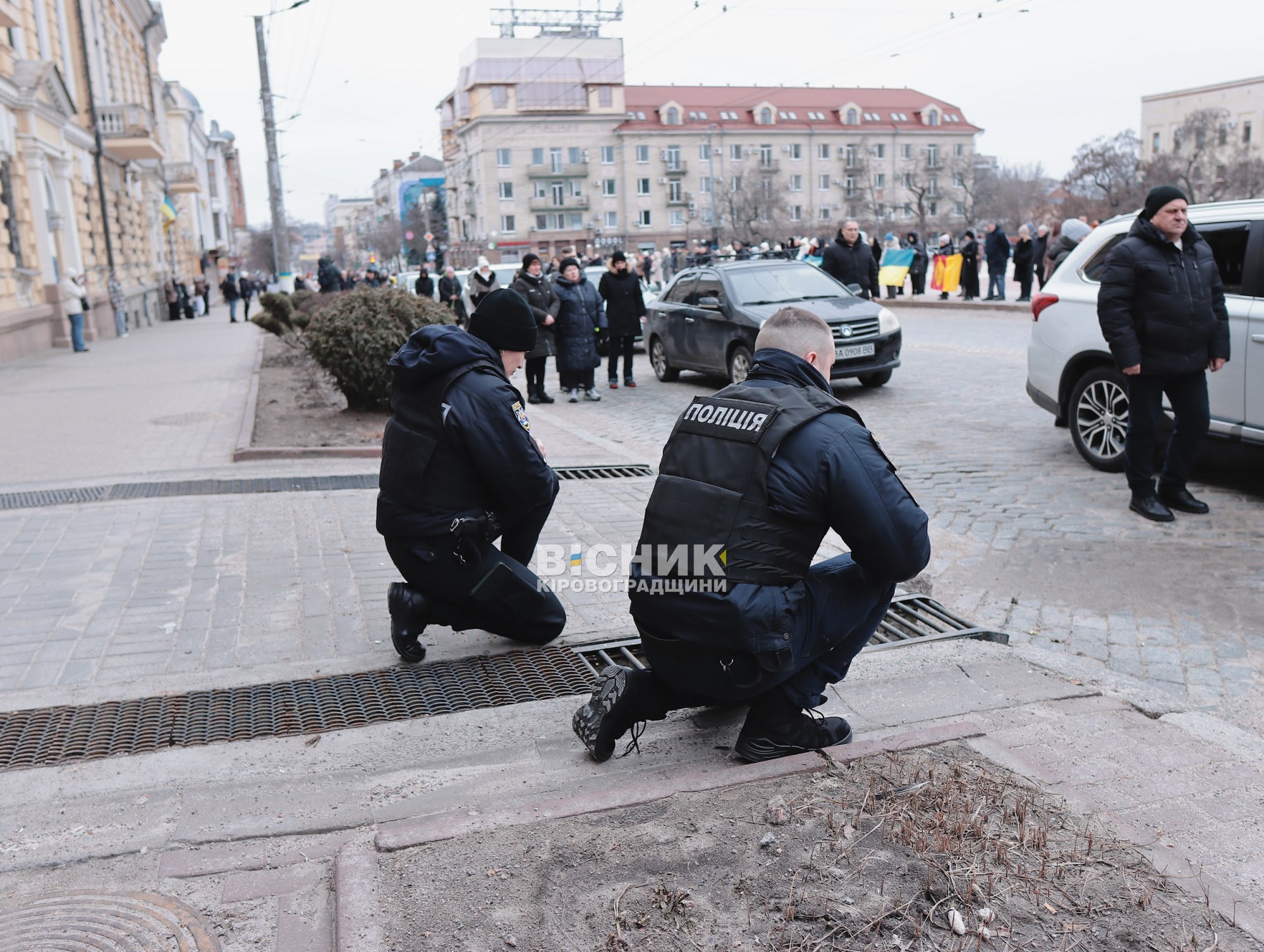 У Кропивницькому попрощалися із двома військовослужбовцями