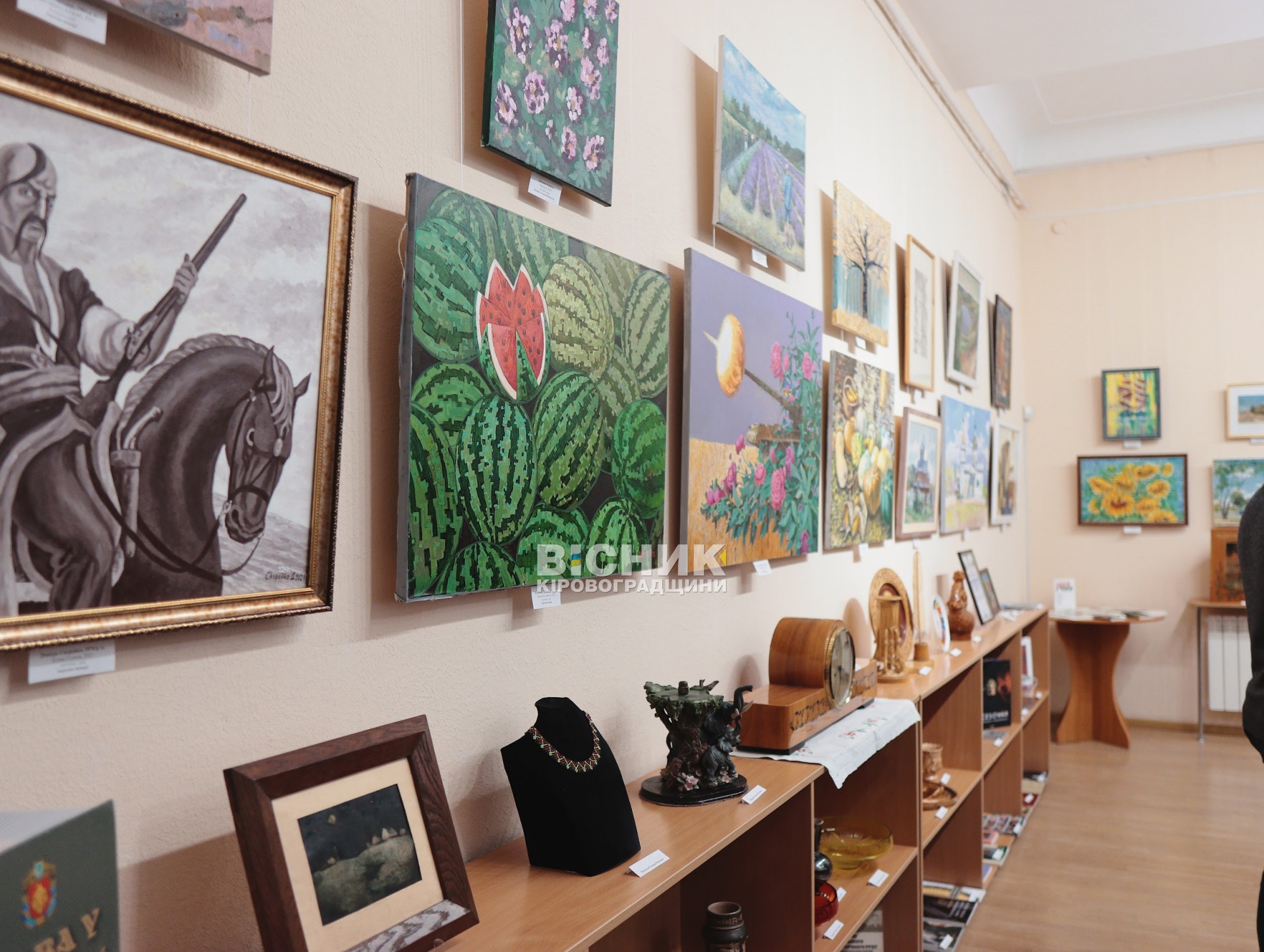У Кропивницькому відкрили виставку «Музейна рапсодія 2025»