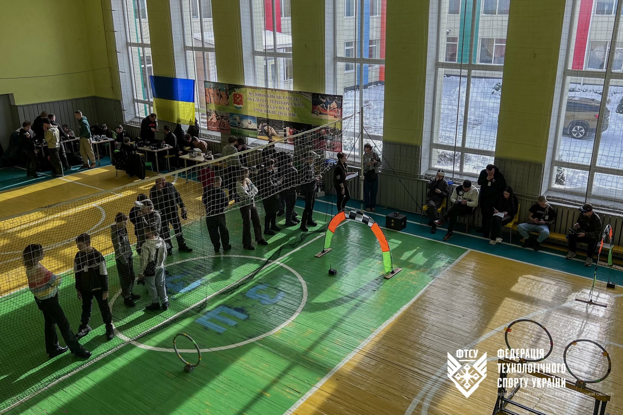 Турнір із перегонів FPV-дронів серед дітей та молоді відбувся у Малій Висці Турнір із перегонів FPV-дронів серед дітей та молоді відбувся у Малій Висці